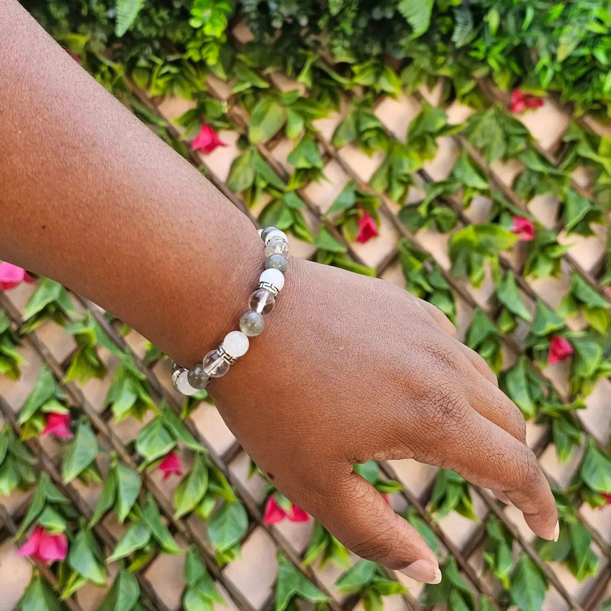 Bracelet Lune Intérieure – intuition, protection et clarté Alunéa